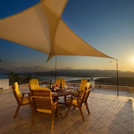 Villa Mantenuta Kardhakata