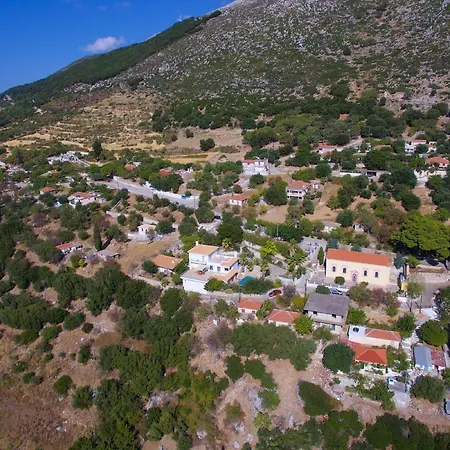 Villa Mantenuta Kardhakata