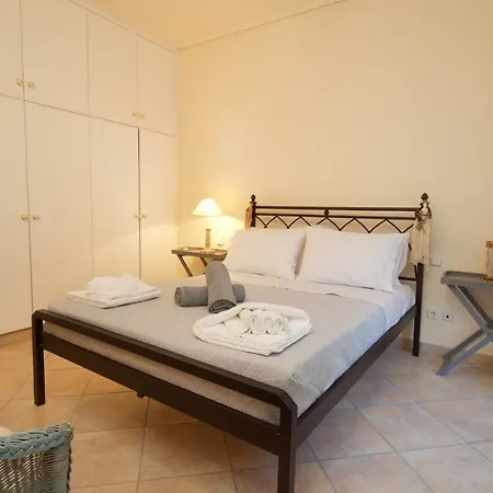 Mantenuta Villa *